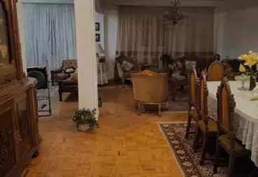 Apartments For sale - 3 rooms - floor 4