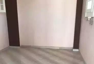 Apartments For rent - 2 rooms - floor 7