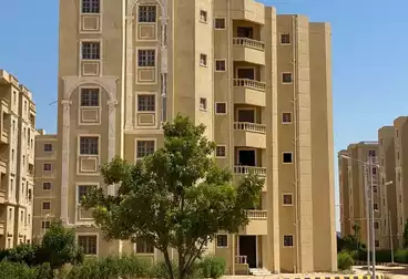 Apartment with Garden For sale - 4 rooms - floor 0
