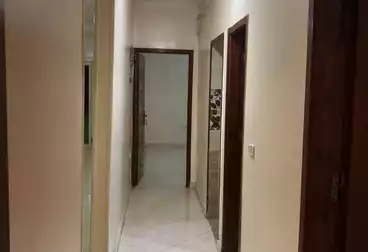 Apartments For rent - 3 rooms - floor 2