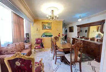 عقارات للبيع - 3 غرف - بالدور 9