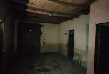 House / Home For sale - 4 rooms