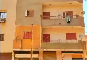 Building For sale - 15 rooms