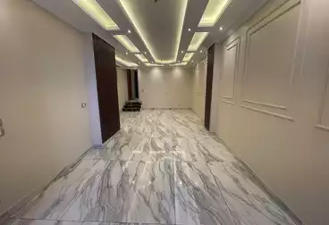 Apartments For rent - 3 rooms - floor 6
