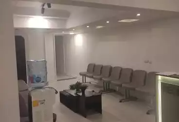 عقارات للإيجار - 2 غرف - بالدور 0