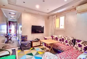 Apartments For sale - 3 rooms - floor 1