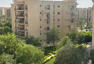 Apartments For sale - 3 rooms - floor 5