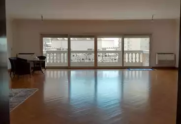 Apartments For rent - 4 rooms - floor 4