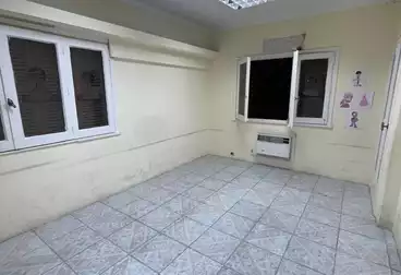 Apartments For rent - 5 rooms - floor 0