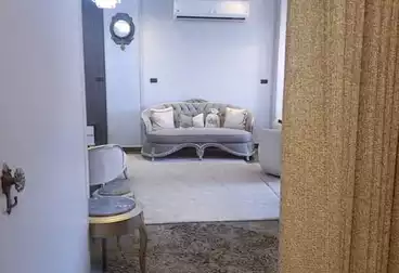 Furnished Apartment For sale - 3 rooms - floor 3