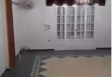 Apartments For sale - 3 rooms - floor 1