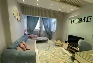 Apartments For sale - 2 rooms - floor 9