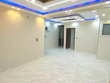 شقق للبيع - 2 غرف - بالدور 10