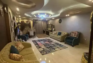 شقق للبيع - 3 غرف - بالدور 1