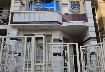 منزل / بيت للبيع - 4 غرف