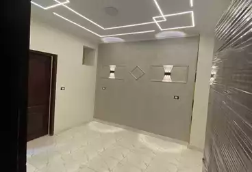 undefined undefined - 2 rooms - floor 8