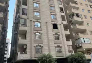 Apartments For sale - 3 rooms - floor 8