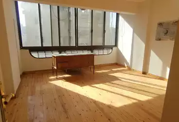 undefined undefined - 3 rooms - floor 8