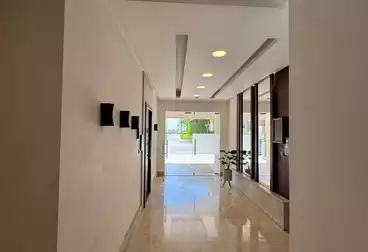 Apartment with Garden For sale - 3 rooms - floor 0