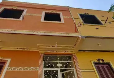 Building For sale - 3 rooms