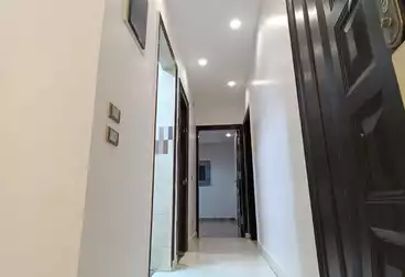 شقق للبيع - 2 غرف - بالدور 7