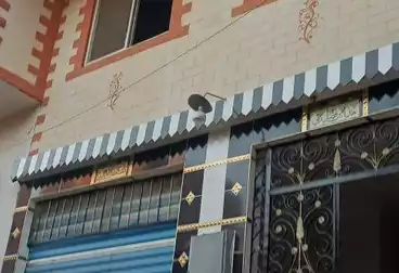 House / Home For sale - 6 rooms