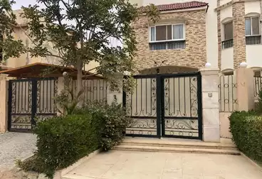 Villas For sale - 6 rooms
