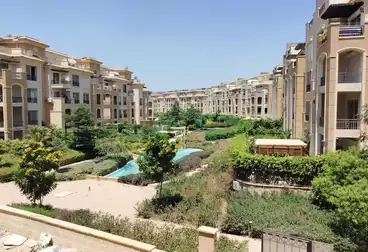 Furnished Apartment For sale - 4 rooms - floor 1