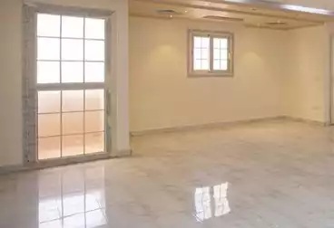 مكاتب للإيجار - 3 غرف - بالدور 7