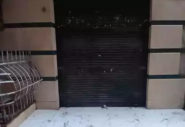 محلات للبيع - بالدور 0