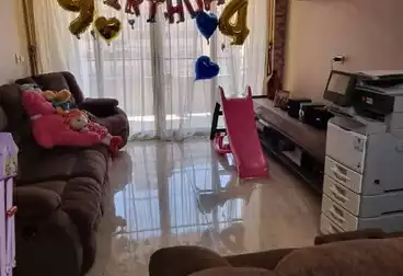 Apartments For sale - 3 rooms - floor 7