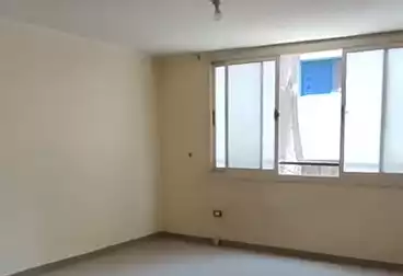 Apartments For sale - 3 rooms - floor 2