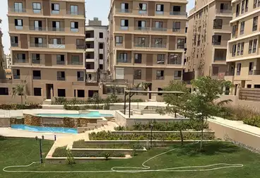 شقق للبيع - 3 غرف - بالدور 2
