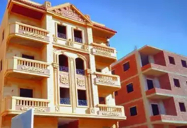 Apartment with Garden For sale - 3 rooms - floor 0