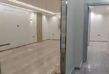 Apartments For sale - 3 rooms - floor 9