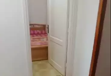 Apartments For sale - 3 rooms - floor 8