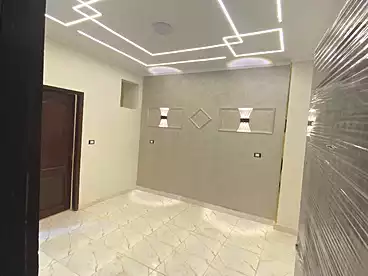 Apartments For sale - 2 rooms - floor 8