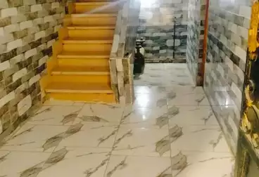 House / Home For sale - 8 rooms