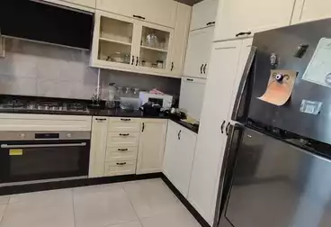 Apartments For rent - 3 rooms - floor 3
