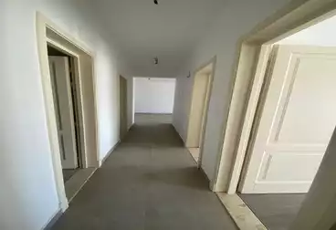 Apartments For sale - 3 rooms - floor 5