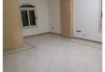 شقق للإيجار - 3 غرف - بالدور 1