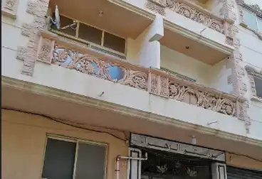 شقق مفروشة للبيع - 2 غرف - بالدور 1