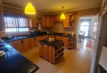 Furnished Apartment For rent - 4 rooms - floor 6