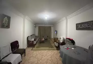 Furnished Apartment For sale - 3 rooms - floor 5