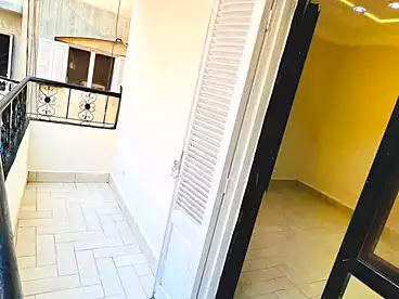 شقق للبيع - 3 غرف - بالدور 4