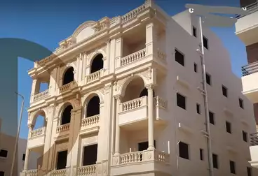 Apartment with Garden For sale - 2 rooms - floor 0