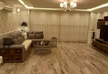 Furnished Apartment For rent - 3 rooms - floor 5