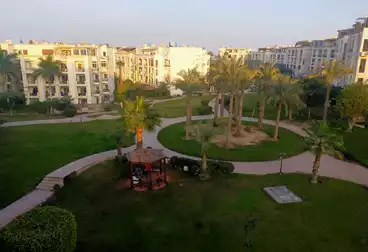 شقق للبيع - 3 غرف - بالدور 2