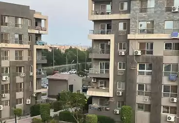 Apartments For rent - 3 rooms - floor 5
