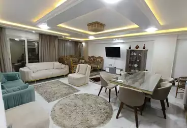 شقق للإيجار - 3 غرف - بالدور 3